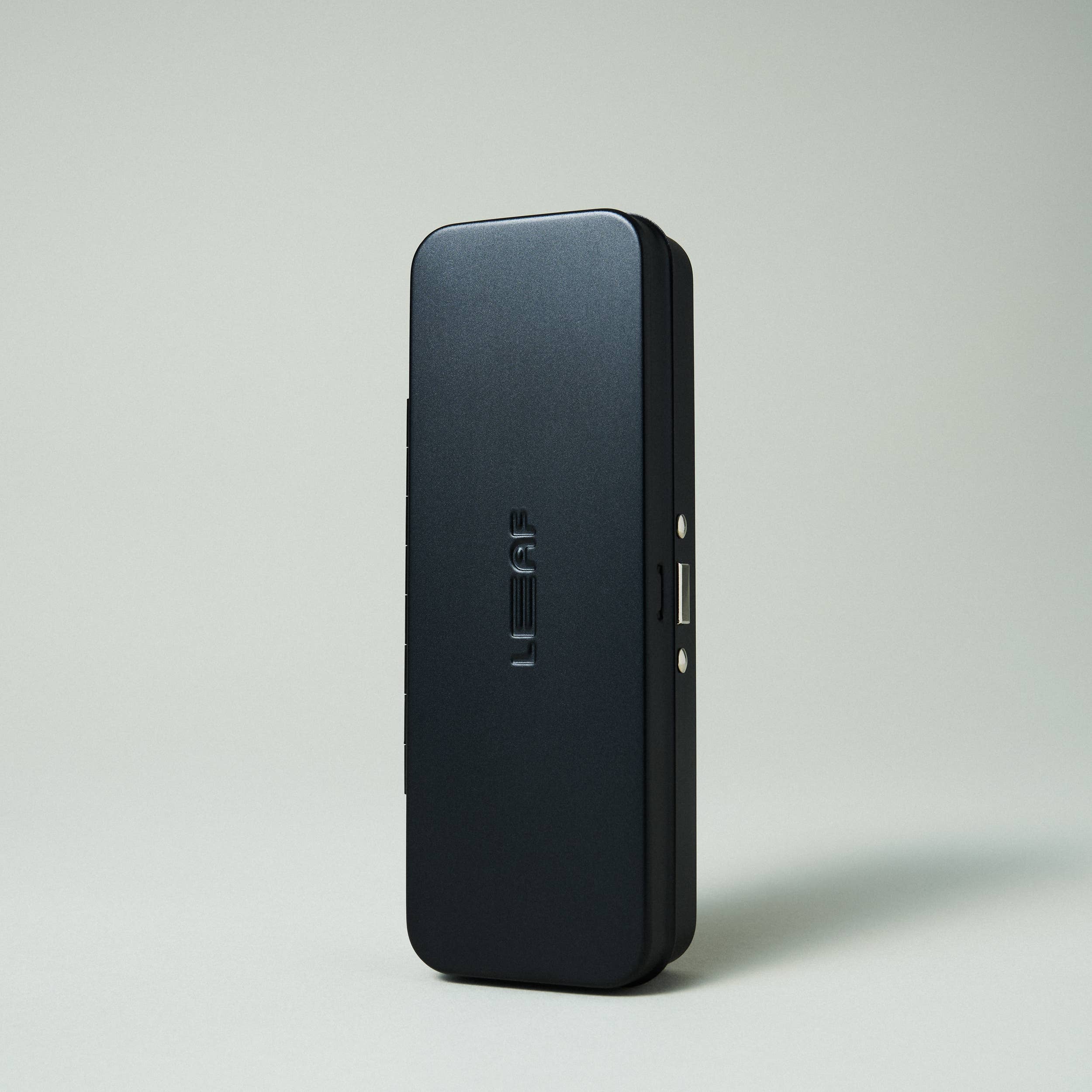 Leaf Two Razor Case